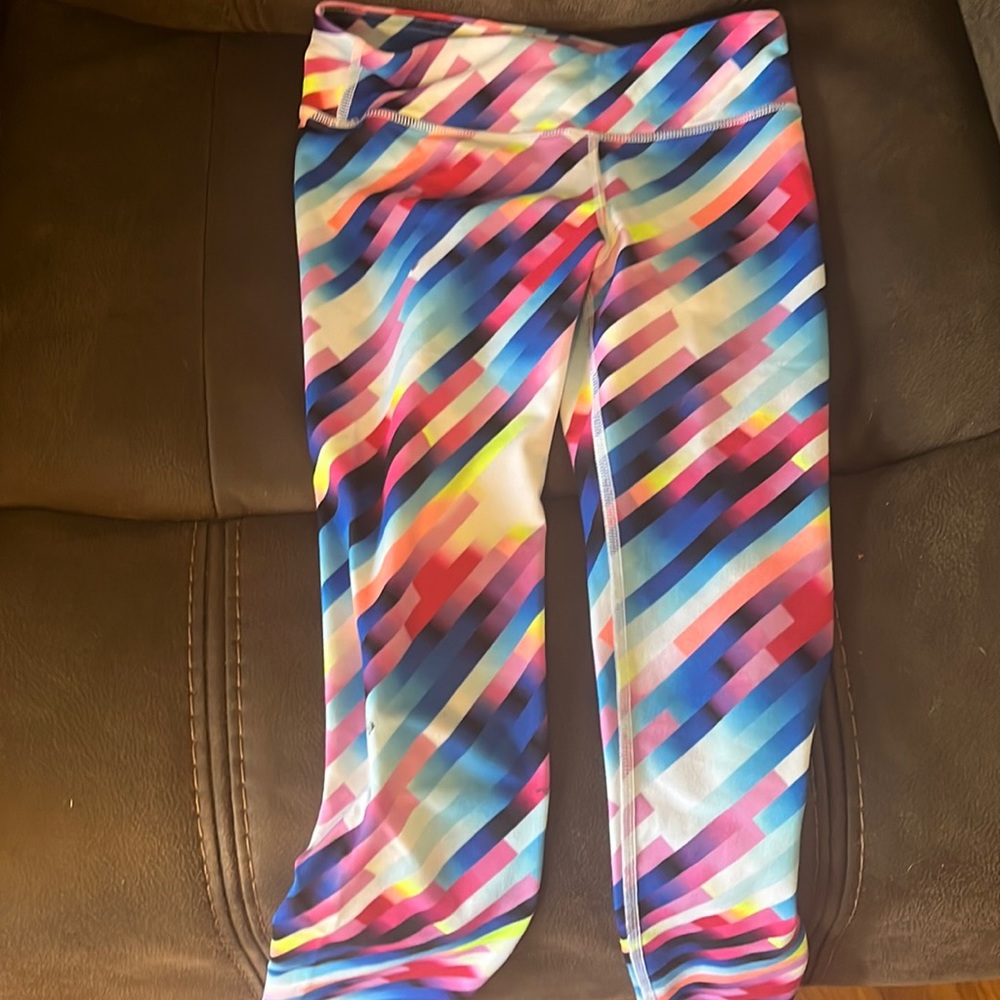 Rainbow leggings great to just wear and workout!